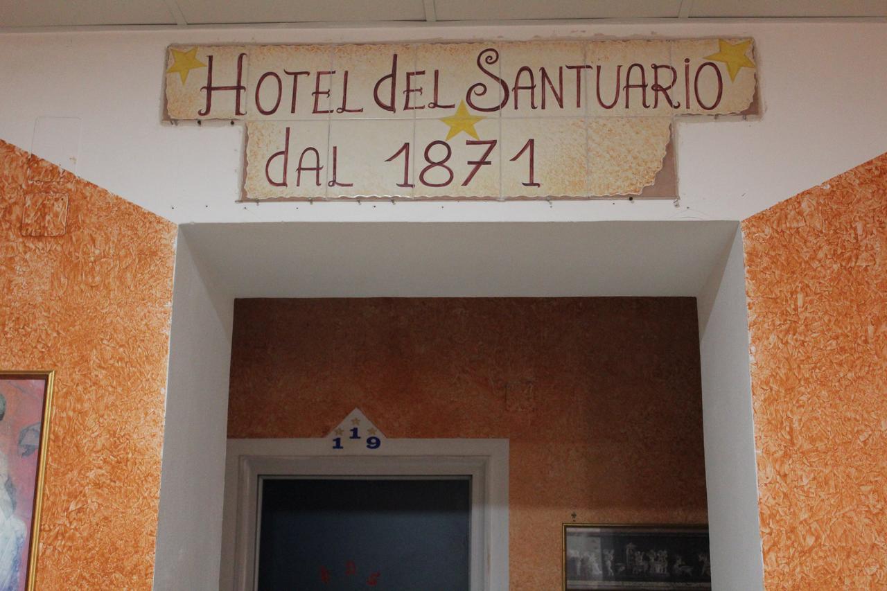 Hotel Il Santuario - Pompei Pompeji Exteriör bild